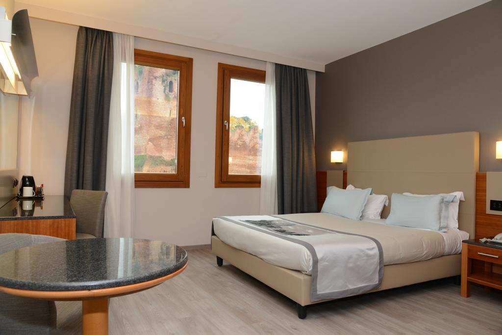 Albergo Roma, BW Signature Collection 카스텔프랑코베네토 외부 사진